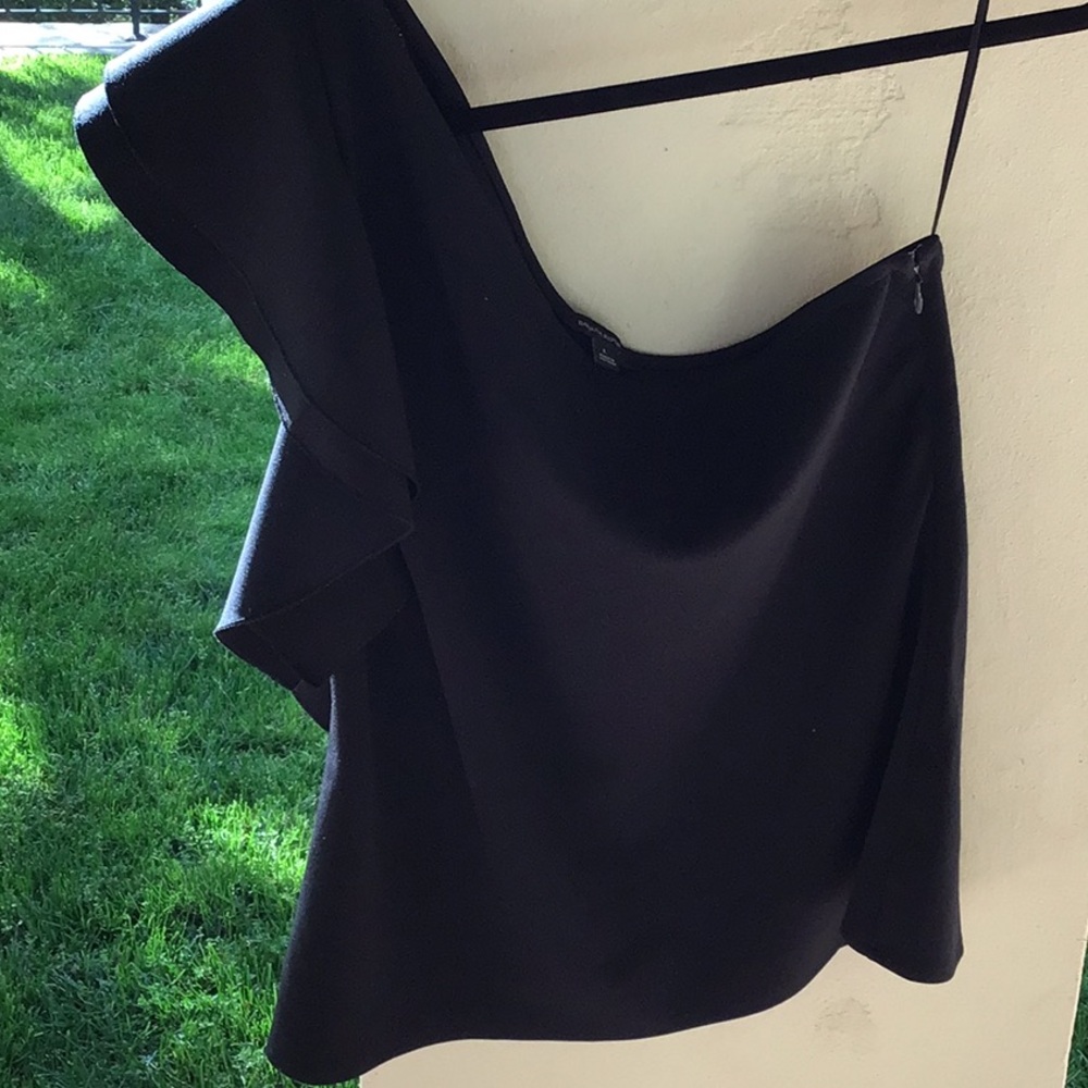 Black One-Shoulder Top - Picture 6 of 6